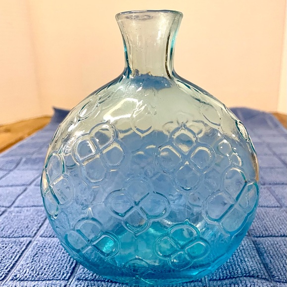 Hand Blown Blue Glass Bottle Raised Diamond Shaped Design 5.5” Tall Light Blue - Picture 2 of 9